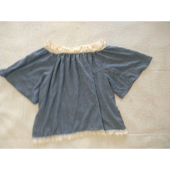 Flying Tomato Denim Embroidered Off The Shoulder Flared Sleeve Blouse Size 2X - Picture 2 of 5